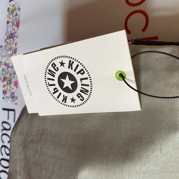 Kipling Emelia Shoulder Bag - Dynamic Silver - Picture 4 of 6